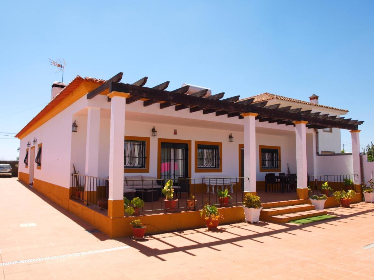 Chale Chafaris D'El Rei Villa Elvas Luaran gambar
